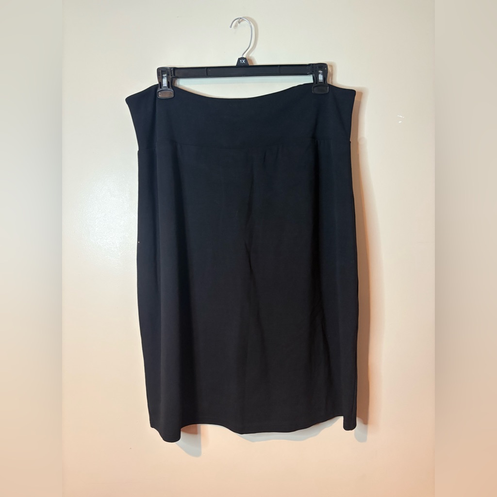 City Chic Black Pencil Skirt Nwot